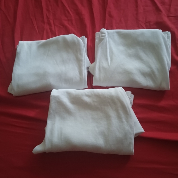 A bundle of three Wonder Nation Girls Uniform Shirts. - Picture 5 of 5